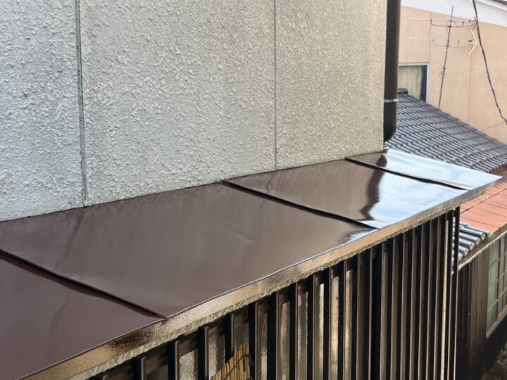 福島市S様邸　霧除け塗装工事